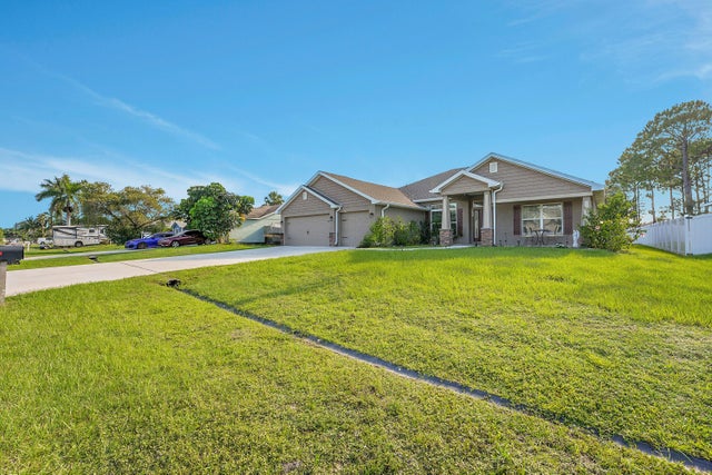 3 of 44 - 1220 Sw Curry Street, Port Saint Lucie, FL