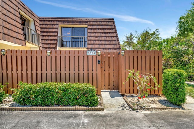 1 of 30 - 5654 Se Riverboat Drive, Stuart, FL