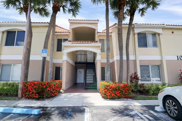 1 of 24 - 815 W Boynton Beach Boulevard #10-202, Boynton Beach, FL