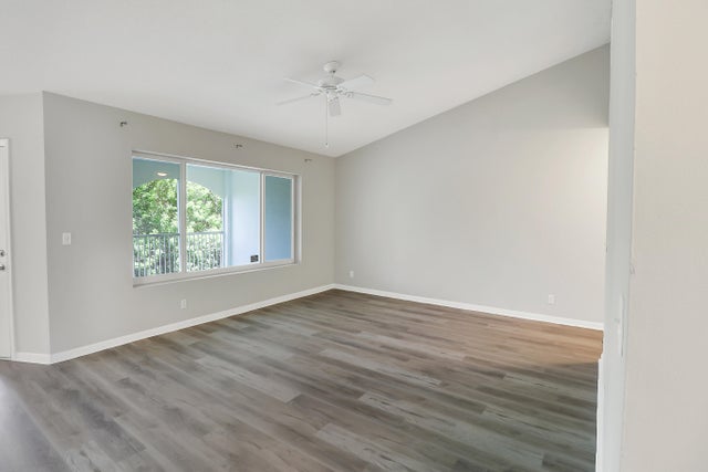 4 of 24 - 815 W Boynton Beach Boulevard #10-202, Boynton Beach, FL