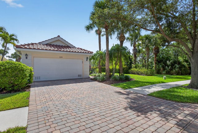 4 of 92 - 9081 Se La Creek, Hobe Sound, FL