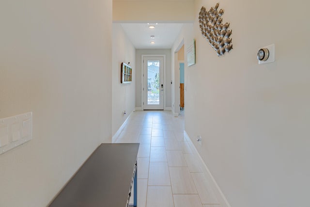 4 of 32 - 519 Se Villandry Wy, Port Saint Lucie, FL