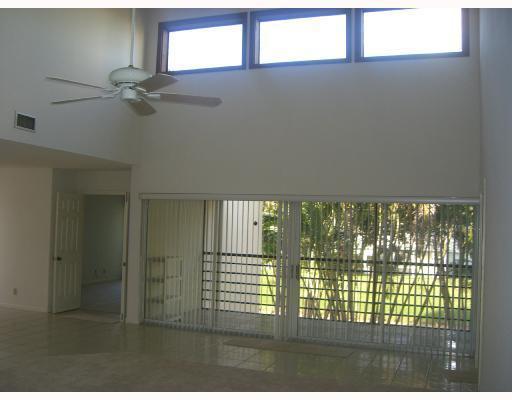 4 of 35 - 6165 Old Court Road #223, Boca Raton, FL