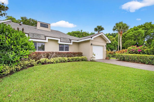 3 of 70 - 6858 Fountains Circle, Lake Worth, FL