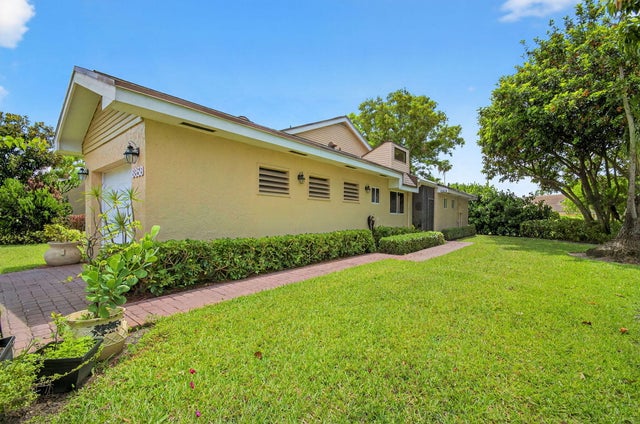 5 of 70 - 6858 Fountains Circle, Lake Worth, FL