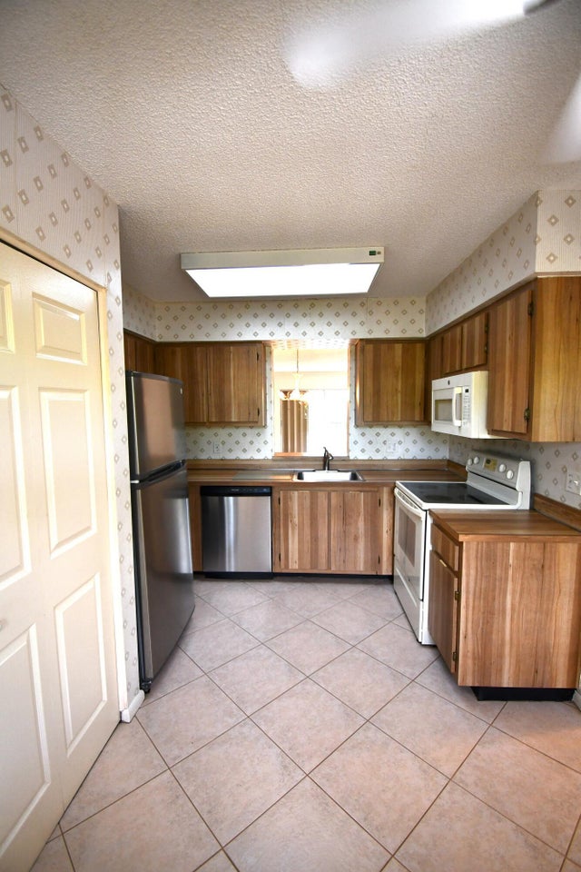 4 of 44 - 14375 Strathmore Lane #402, Delray Beach, FL
