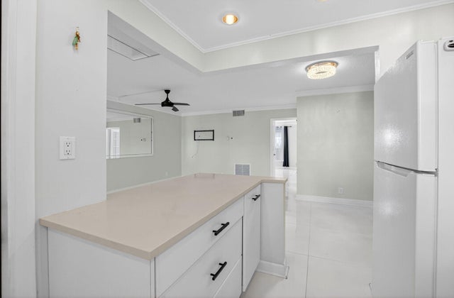 3 of 14 - 808 Se 7th Street #107, Deerfield Beach, FL