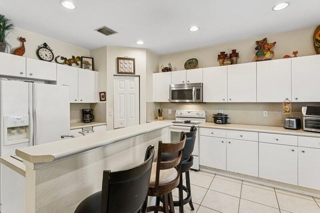 3 of 23 - 315 Spruce Street, Boynton Beach, FL