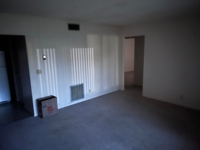 4 of 7 - 414 Pine Glen Lane #b-1, Greenacres, FL