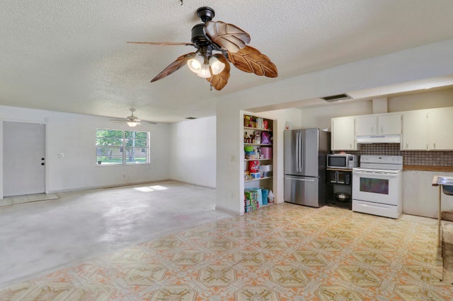 5 of 44 - 1006 Gatewood Avenue, Fort Pierce, FL