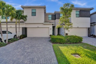 Photo of Listing #RX-11099981