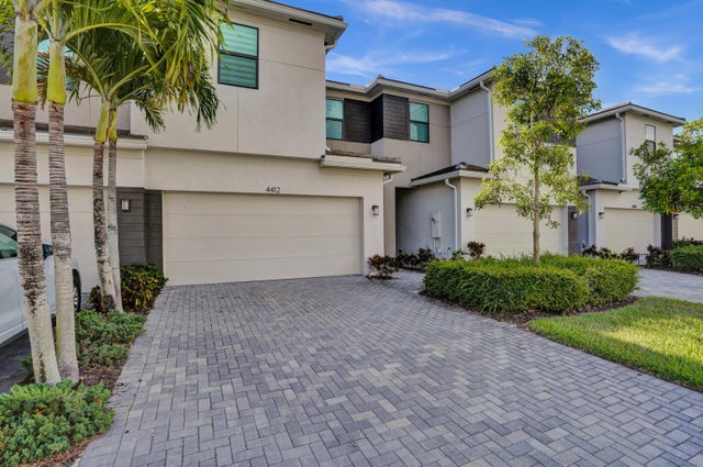 2 of 57 - 4412 Serpens Lane, Lake Worth, FL
