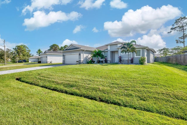 2 of 42 - 148 Sw Sea Lion Road, Port Saint Lucie, FL