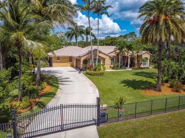 2 of 74 - 15687 83rd Way N, Palm Beach Gardens, FL
