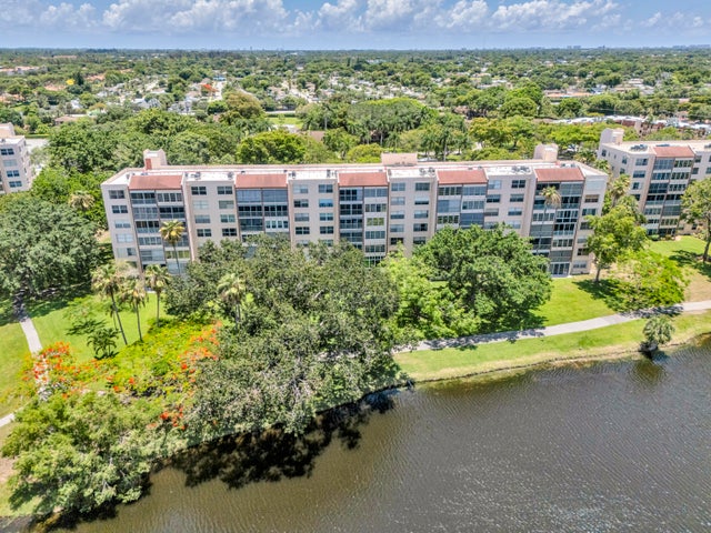 1 of 46 - 14623 Bonaire Boulevard #203, Delray Beach, FL