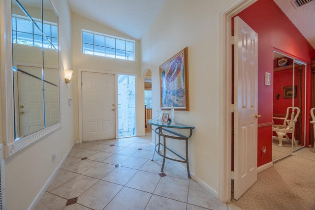 5 of 30 - 10856 Royal Caribbean Circle, Boynton Beach, FL