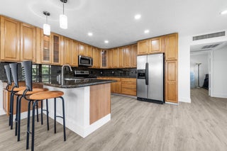 Photo of Listing #RX-11100154