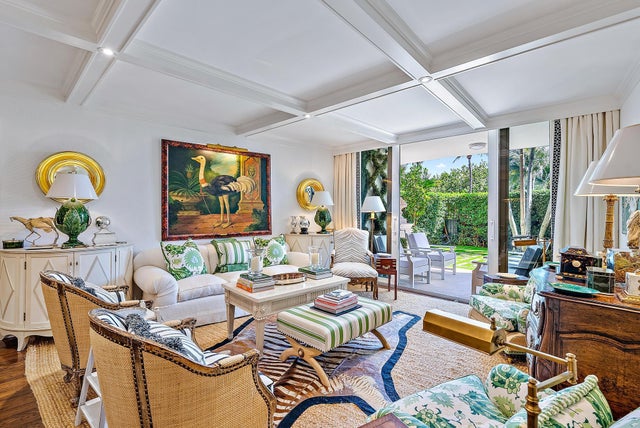 1 of 43 - 100 Royal Palm Way #f1, Palm Beach, FL