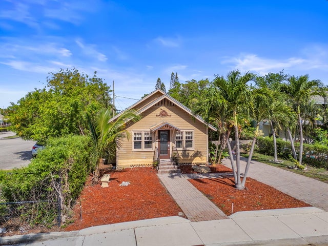 3 of 57 - 909 N L Street, Lake Worth Beach, FL