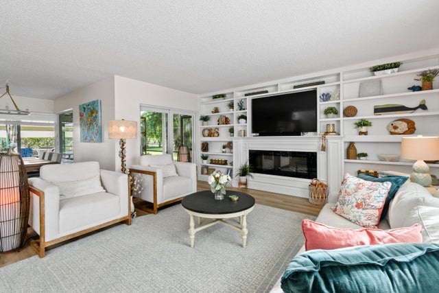 4 of 33 - 6801 Eastpointe Pines St, Palm Beach Gardens, FL