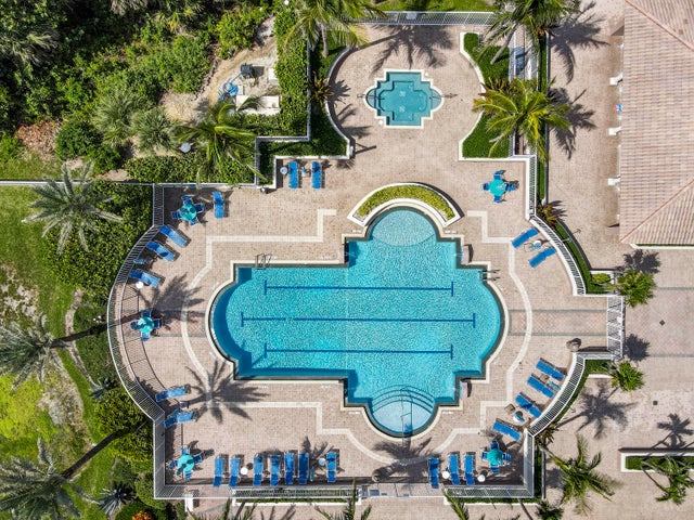 2 of 34 - 700 Ocean Royale Way #202, Juno Beach, FL