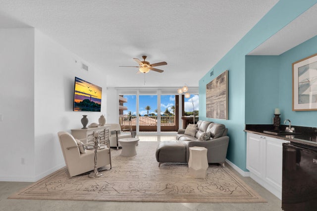 3 of 34 - 700 Ocean Royale Wy #202, Juno Beach, FL