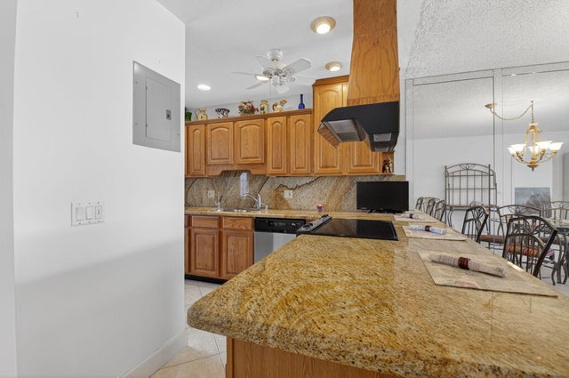 3 of 55 - 1111 Lemon Tree Terrace #204, Delray Beach, FL