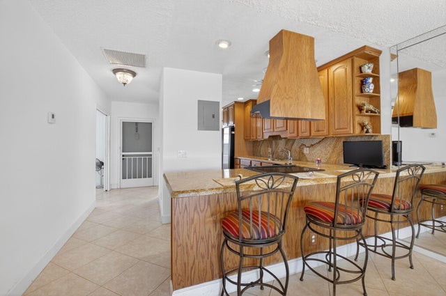 4 of 55 - 1111 Lemon Tree Terrace #204, Delray Beach, FL