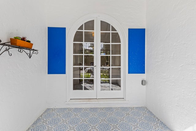 3 of 42 - 435 35th Street, West Palm Beach, FL