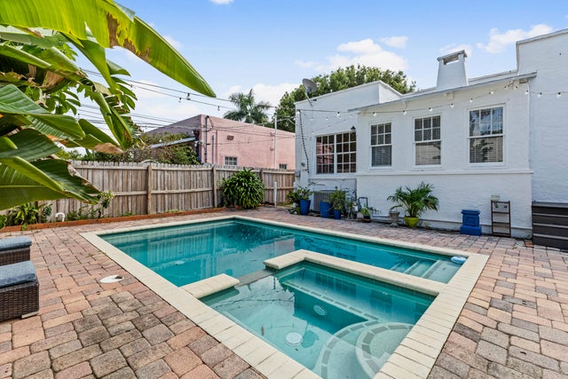 4 of 42 - 435 35th Street, West Palm Beach, FL