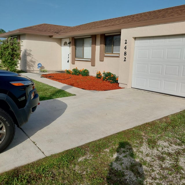 2 of 42 - 2482 Se Floresta Drive, Port Saint Lucie, FL