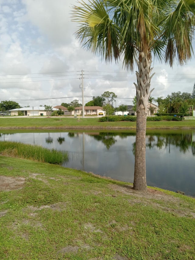 5 of 42 - 2482 Se Floresta Drive, Port Saint Lucie, FL