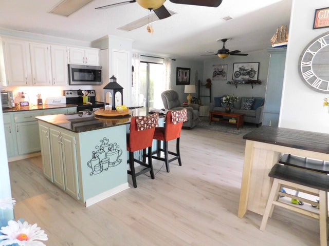 5 of 16 - 514 Hemingway Terrace, Fort Pierce, FL