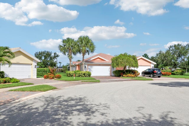 3 of 48 - 10628 Sw Hartwick Drive, Port Saint Lucie, FL