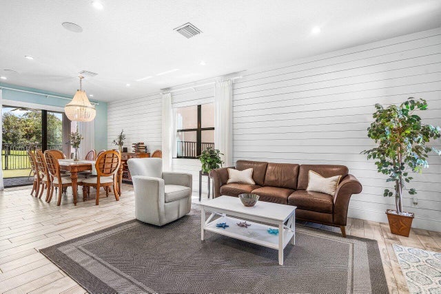 4 of 49 - 7611 Moonrise Drive, Lake Worth, FL