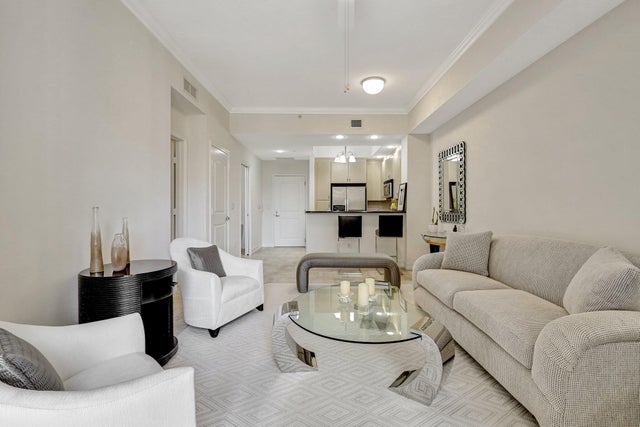 5 of 27 - 701 S Olive Av #1208, West Palm Beach, FL
