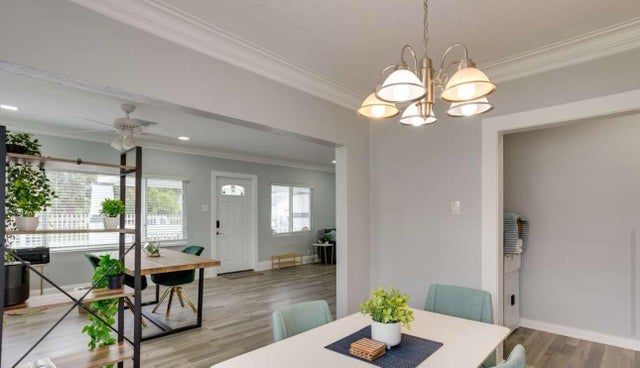 5 of 12 - 1022 State St, West Palm Beach, FL