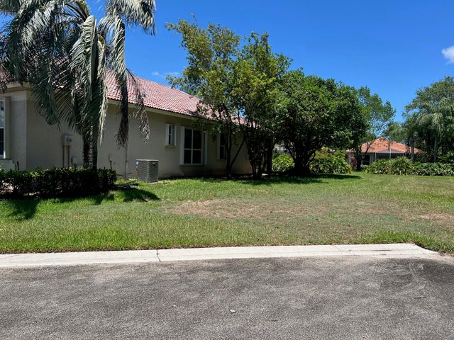 4 of 33 - 8820 Barrymore Lane, Boynton Beach, FL