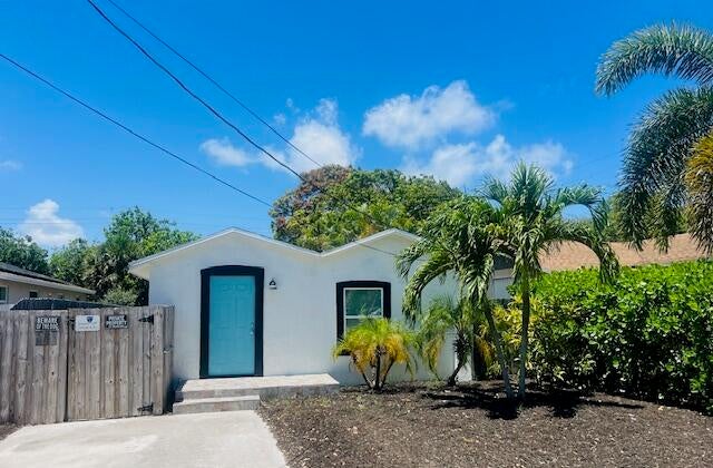 2 of 20 - 181 Ne 15th Terrace, Boca Raton, FL