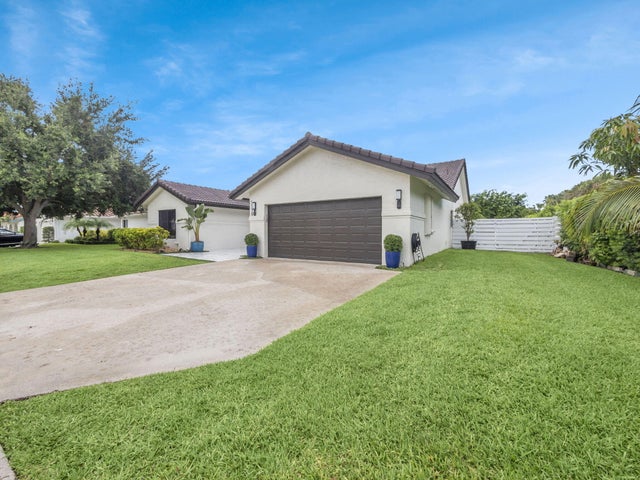 2 of 35 - 1598 Sw 19th Street, Boca Raton, FL