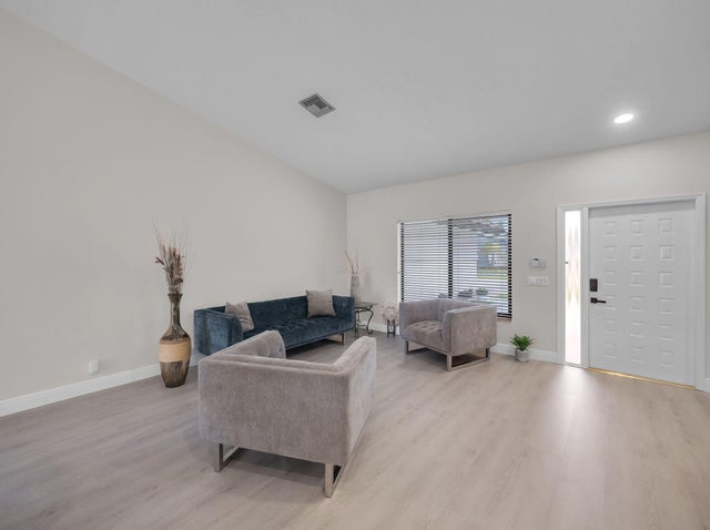 4 of 35 - 1598 Sw 19th Street, Boca Raton, FL