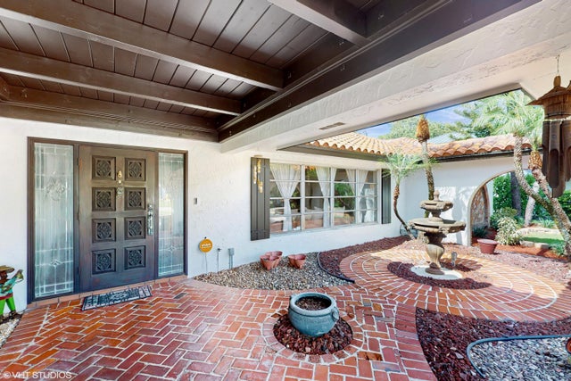 2 of 38 - 492 S Country Club Drive, Atlantis, FL