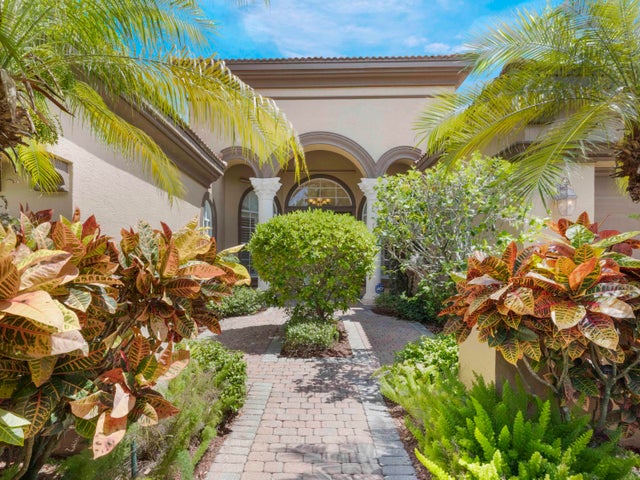 1 of 33 - 8854 Via Brilliante, Wellington, FL