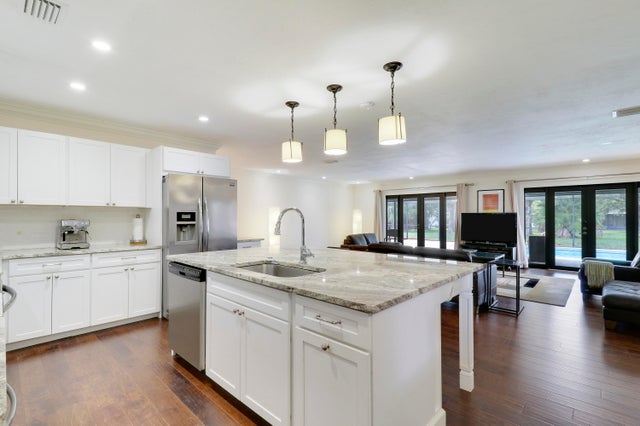 2 of 48 - 3060 Se Darien Road, Port Saint Lucie, FL
