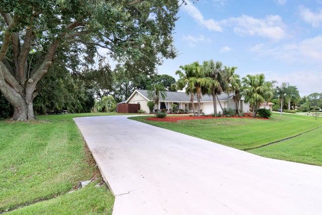 5 of 48 - 3060 Se Darien Road, Port Saint Lucie, FL