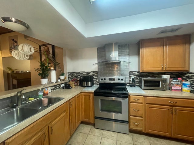 2 of 12 - 1186 Camprock Road, West Palm Beach, FL
