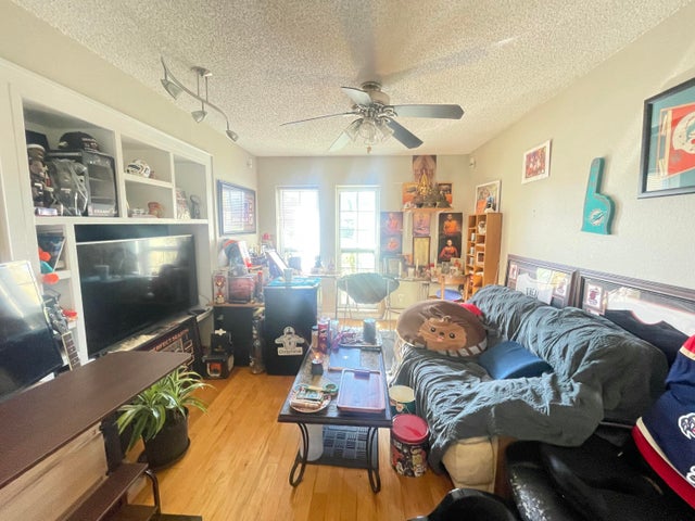 3 of 12 - 1186 Camprock Road, West Palm Beach, FL