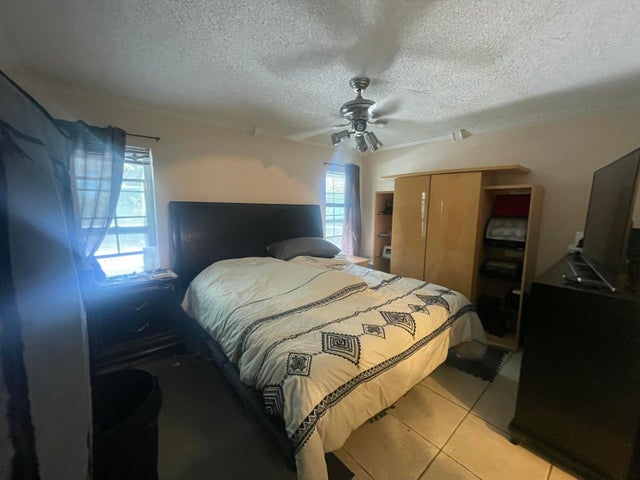 4 of 12 - 1186 Camprock Road, West Palm Beach, FL