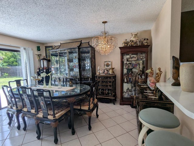 2 of 15 - 2351 Se Fruit Avenue, Port Saint Lucie, FL