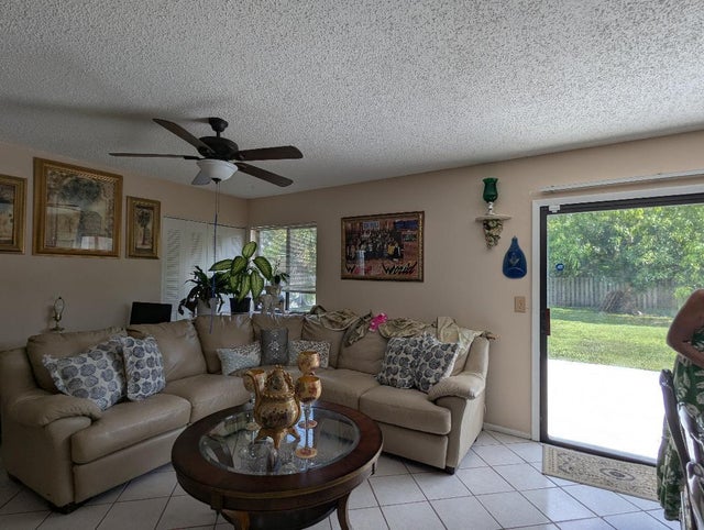 4 of 15 - 2351 Se Fruit Avenue, Port Saint Lucie, FL
